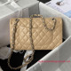 A01112 Classic Handbag