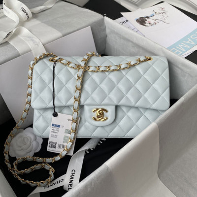 A01112 Classic Handbag