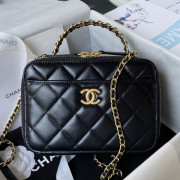 AS3899 Vanity Case